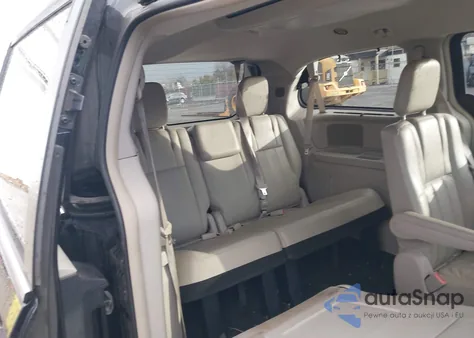 2011 Chrysler Town & Country Touring-L z USA, uszkodzony, nr VIN 2A4RR8DG8BR655996